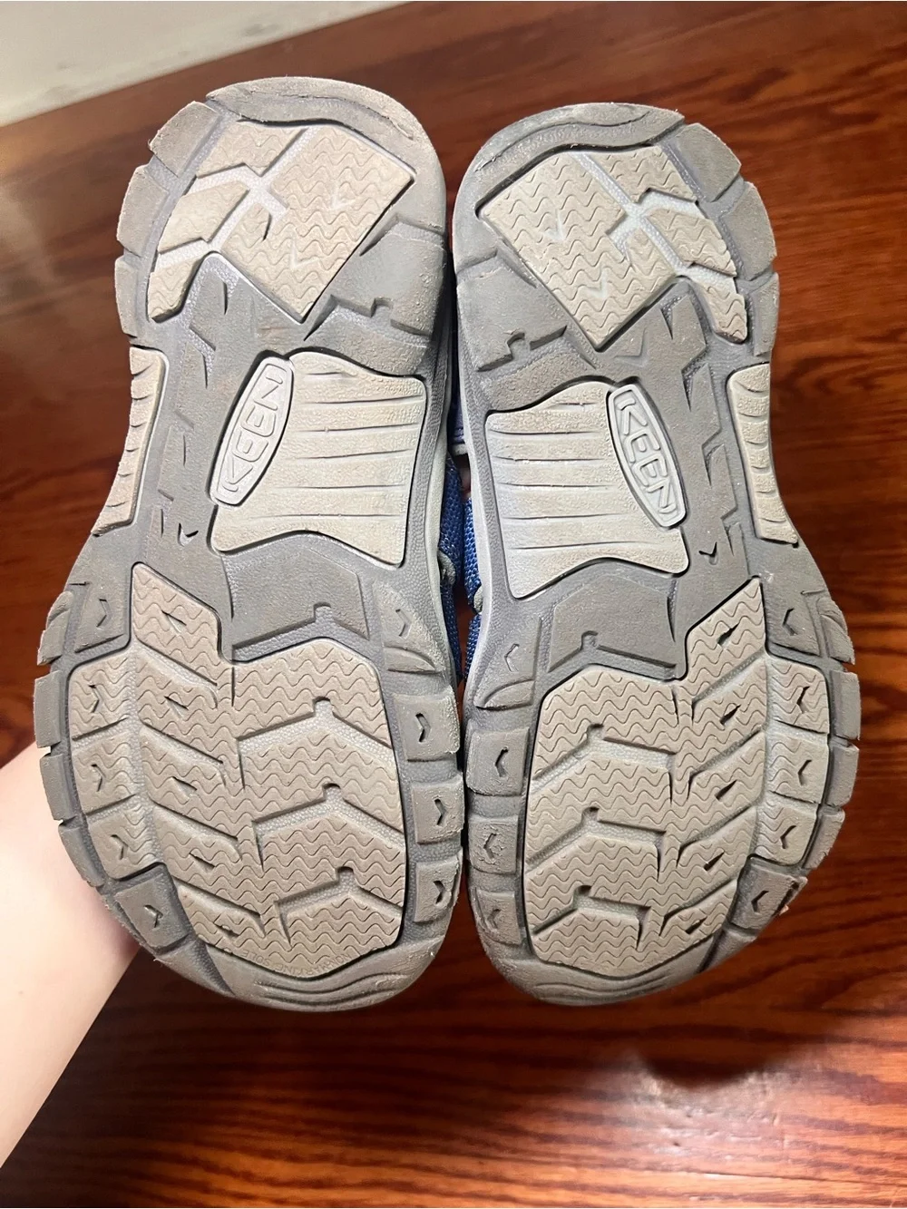 Keen offer feet